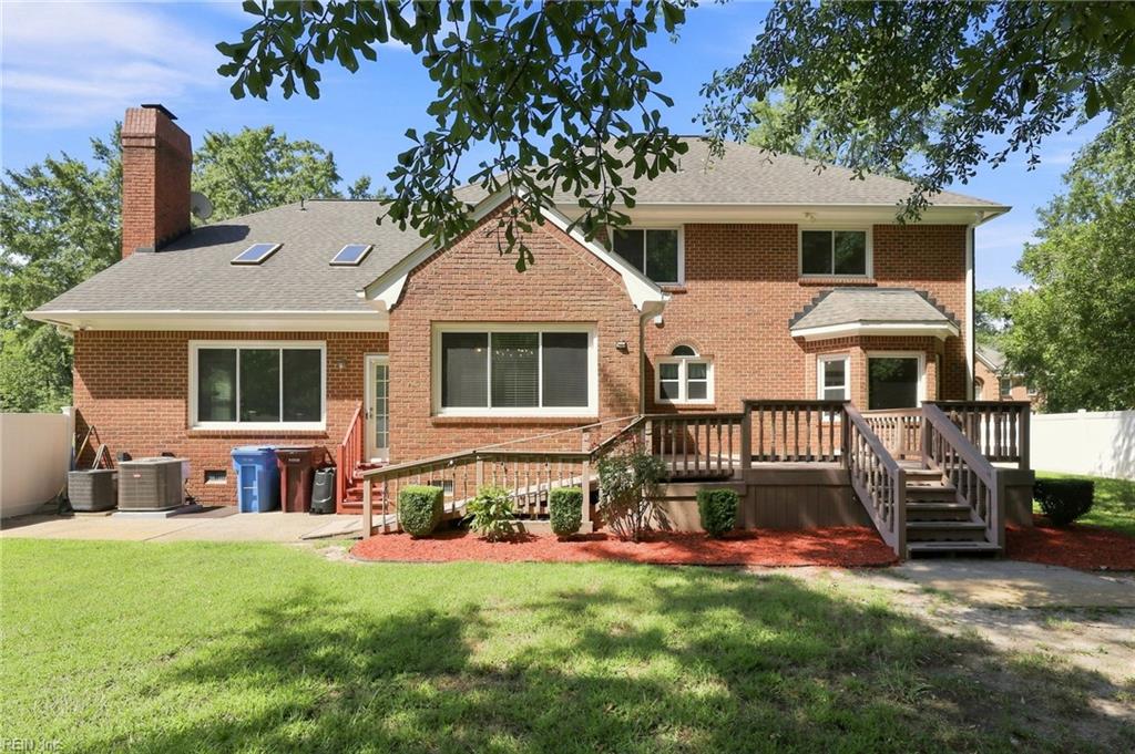 1529 Lauren Ashleigh Dr Property Photo 44