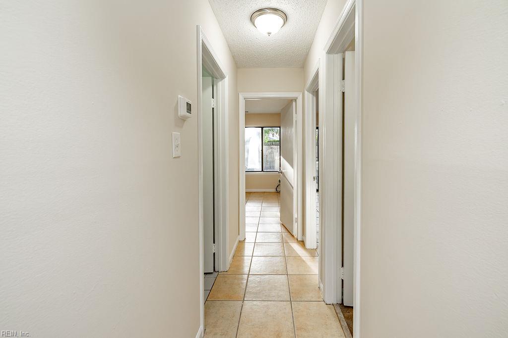 4607 Glencoe Ln Property Photo 22