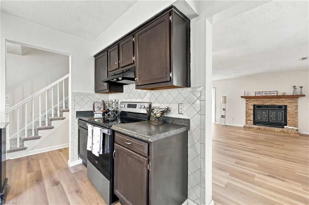 1433 Brookwood Pl Property Photo 8