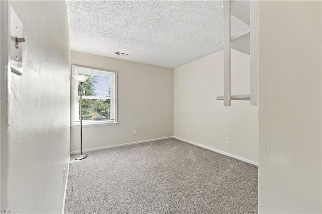 1433 Brookwood Pl Property Photo 25