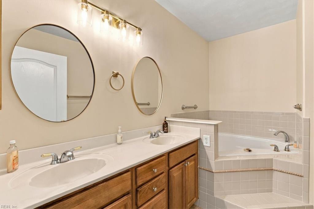 3477 Winding Trail Cir Property Photo 20