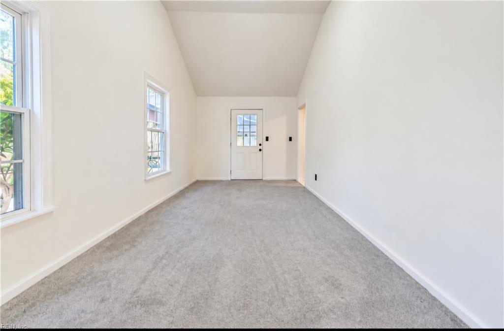 1805 Saranac Ct Property Photo 29