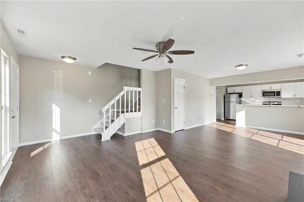 614 Butterwick Court Property Photo 9