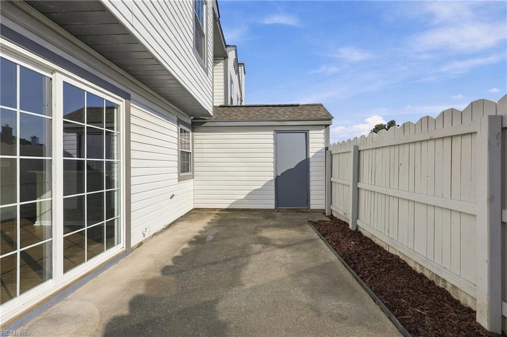 614 Butterwick Court Property Photo 30
