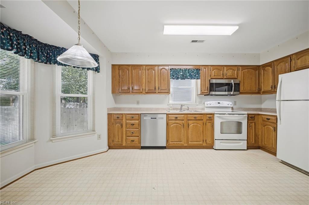 435 Supplejack Ct Property Photo 17