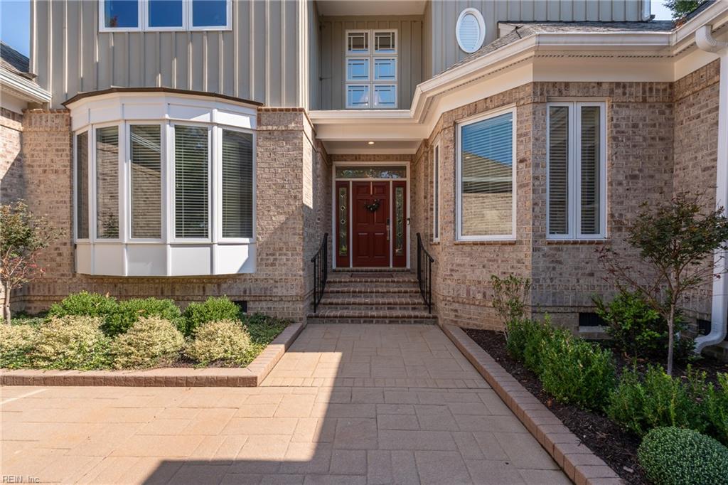 300 Rivers Edge Property Photo 3