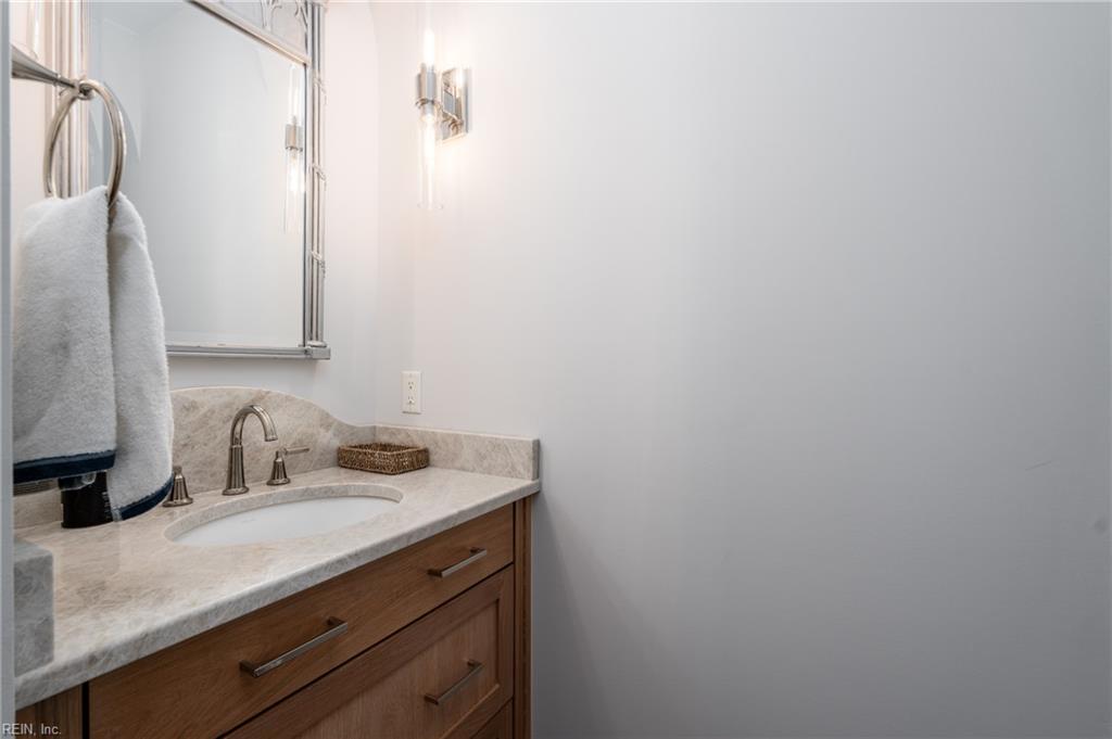300 Rivers Edge Property Photo 18