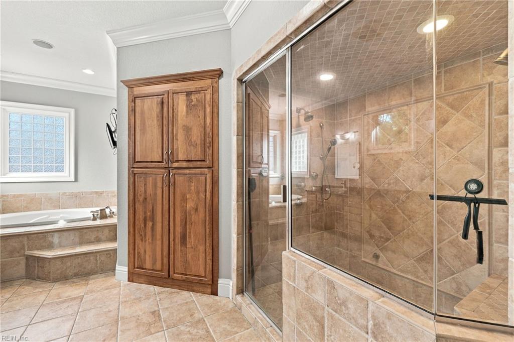 700 Linbay Dr Property Photo 19