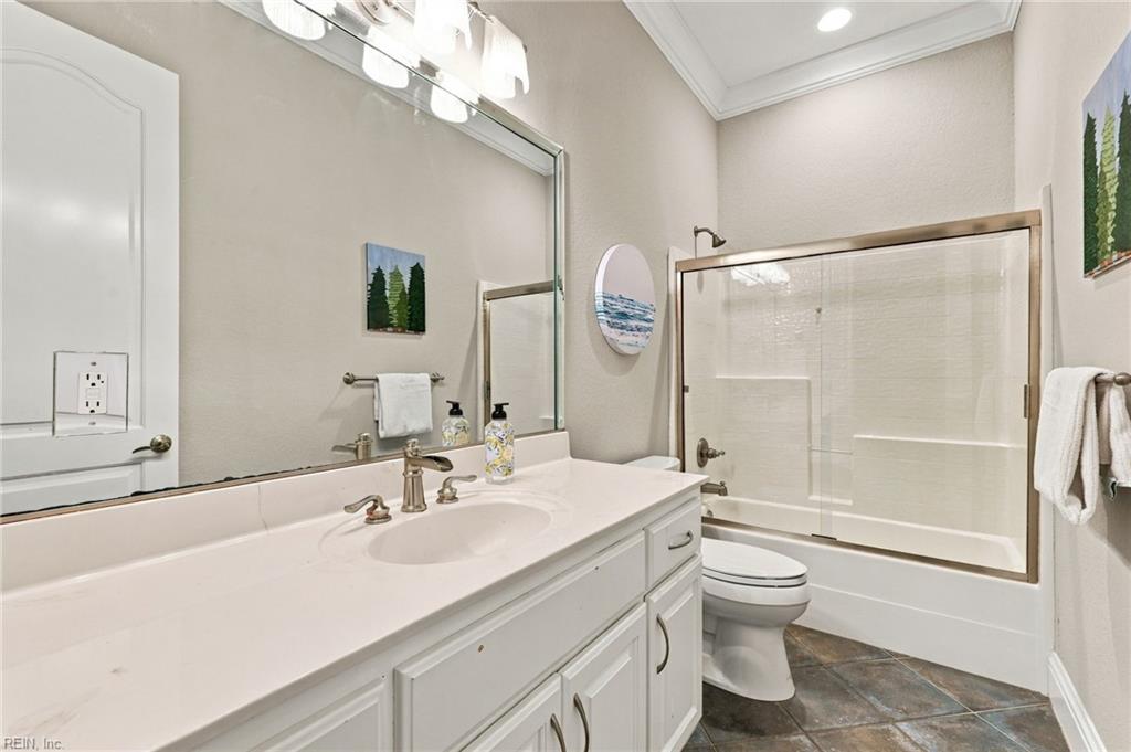 700 Linbay Dr Property Photo 22