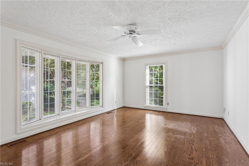 111 Montrose Property Photo 19