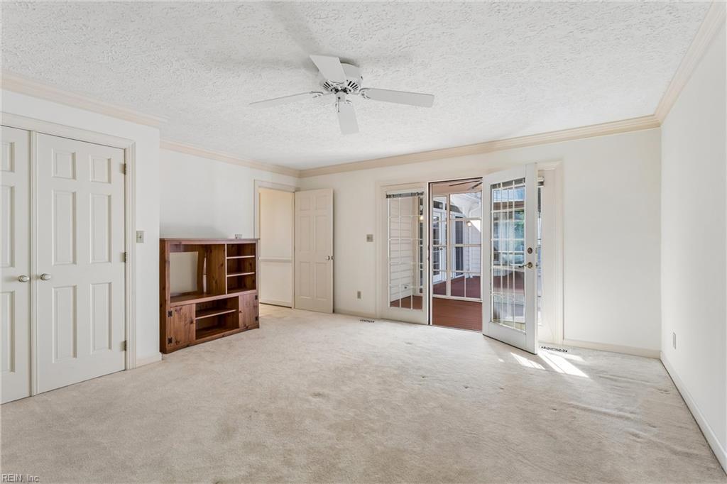 111 Montrose Property Photo 31