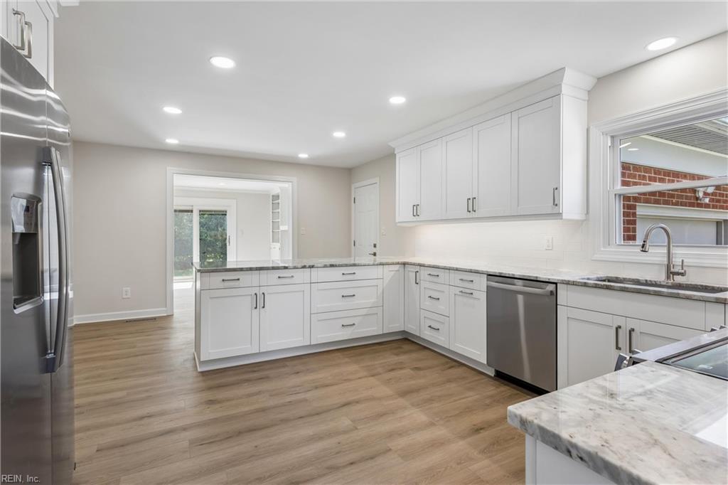 4012 Buchanan DR