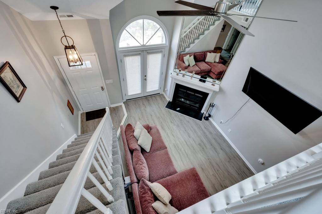 700 Nottoway River Ct Property Photo 4