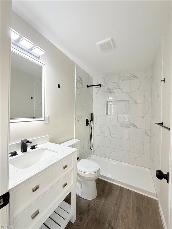 701 Forrest Dr Property Photo 8