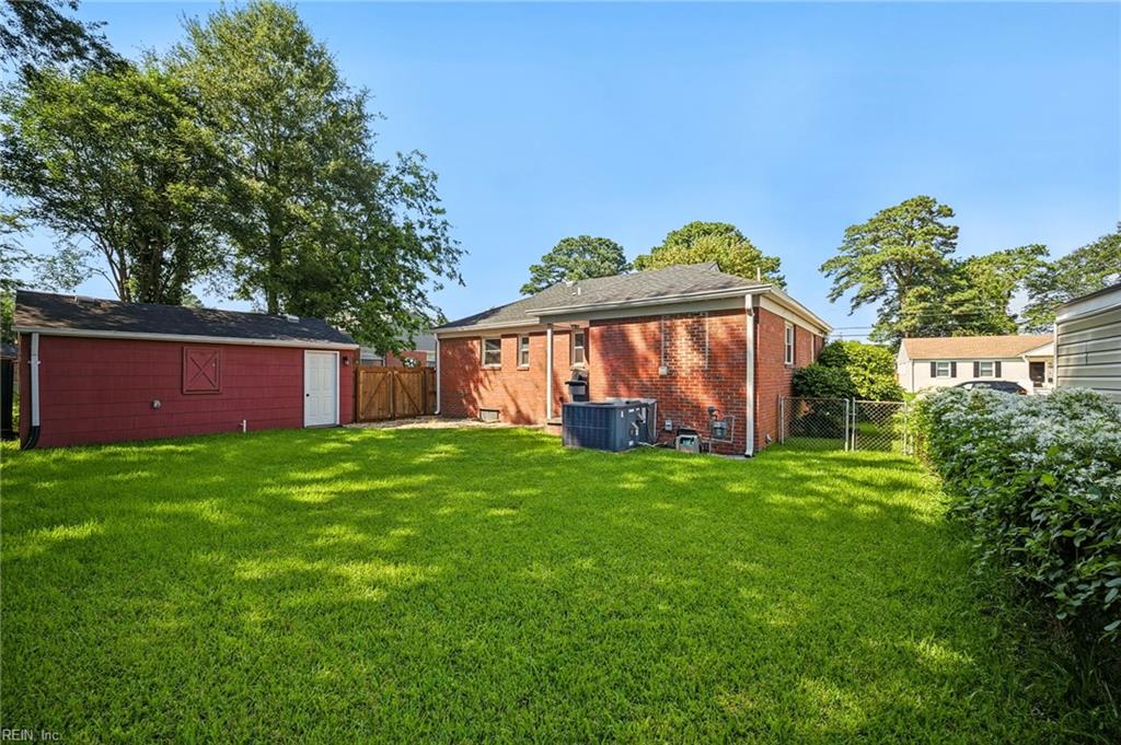 553 Summers Dr Property Photo 12