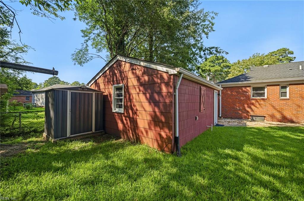 553 Summers Dr Property Photo 13