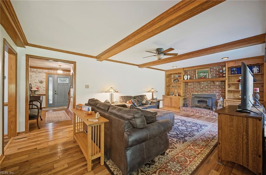 3708 Riverwood Cres Property Photo 11