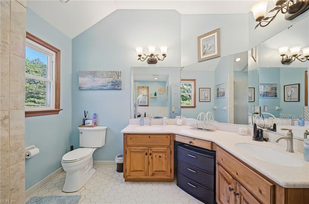 3708 Riverwood Cres Property Photo 18