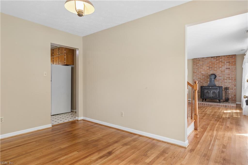 107 Cheadle Loop Rd Property Photo 10
