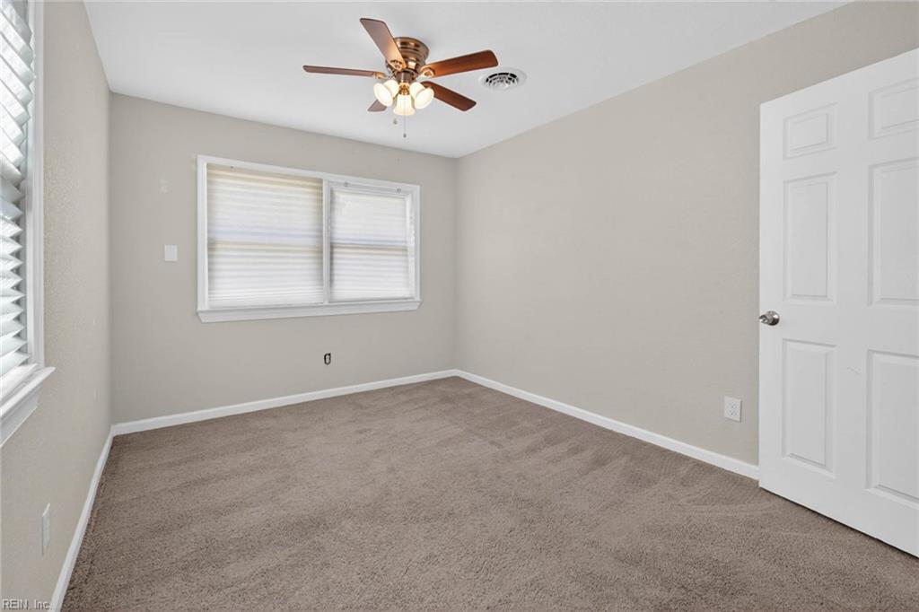 3104 Coach House Ln Property Photo 18