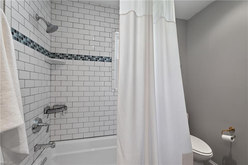 6019 Eastwood Ter Property Photo 21