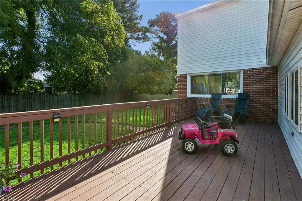 12 Markham Dr Property Photo 30