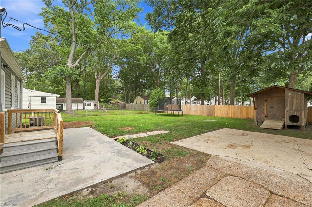 683 Ellen Rd Property Photo 28