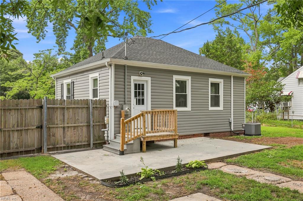 683 Ellen Rd Property Photo 29