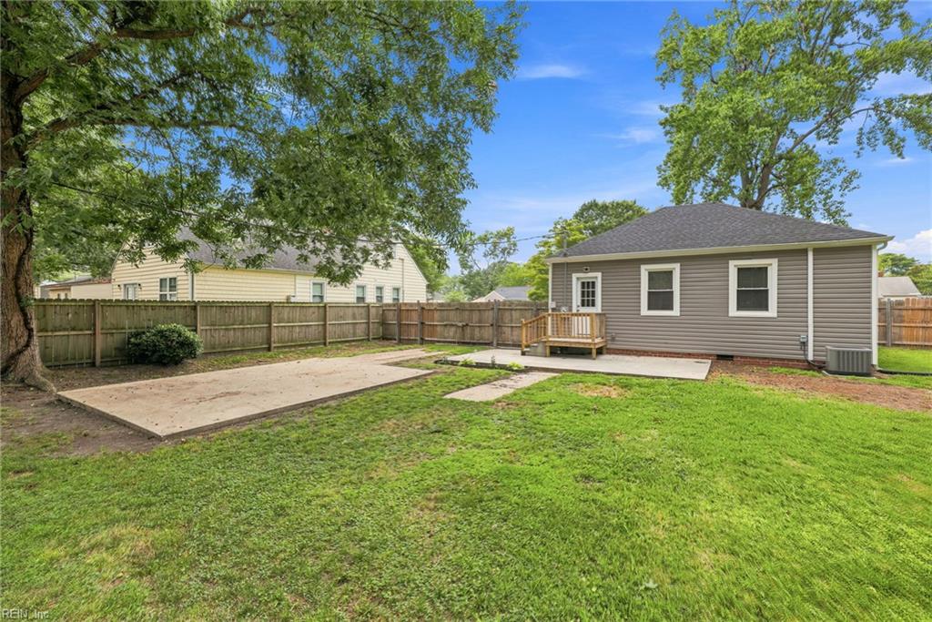 683 Ellen Rd Property Photo 31