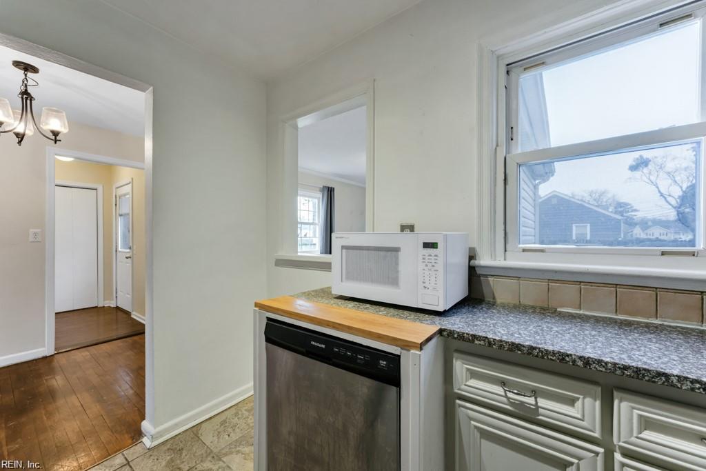 3529 Thurston St Property Photo 5