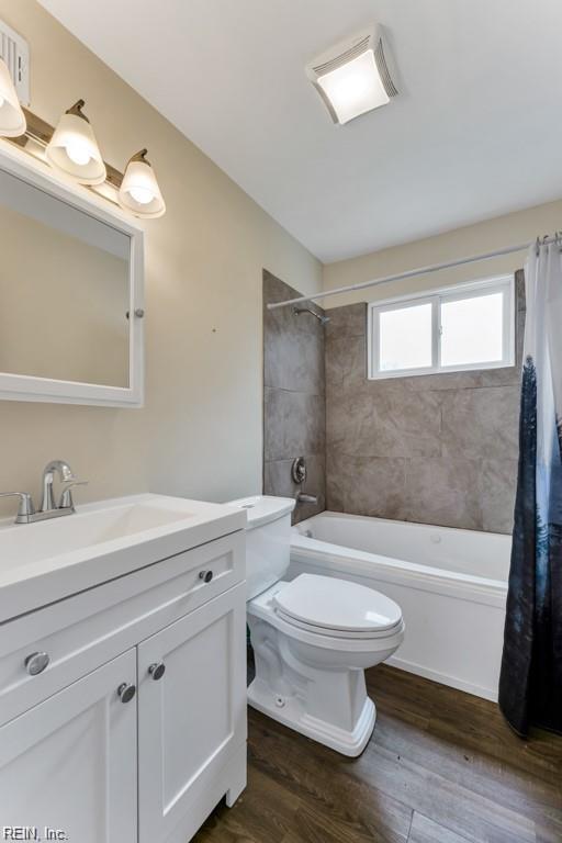 3529 Thurston St Property Photo 10