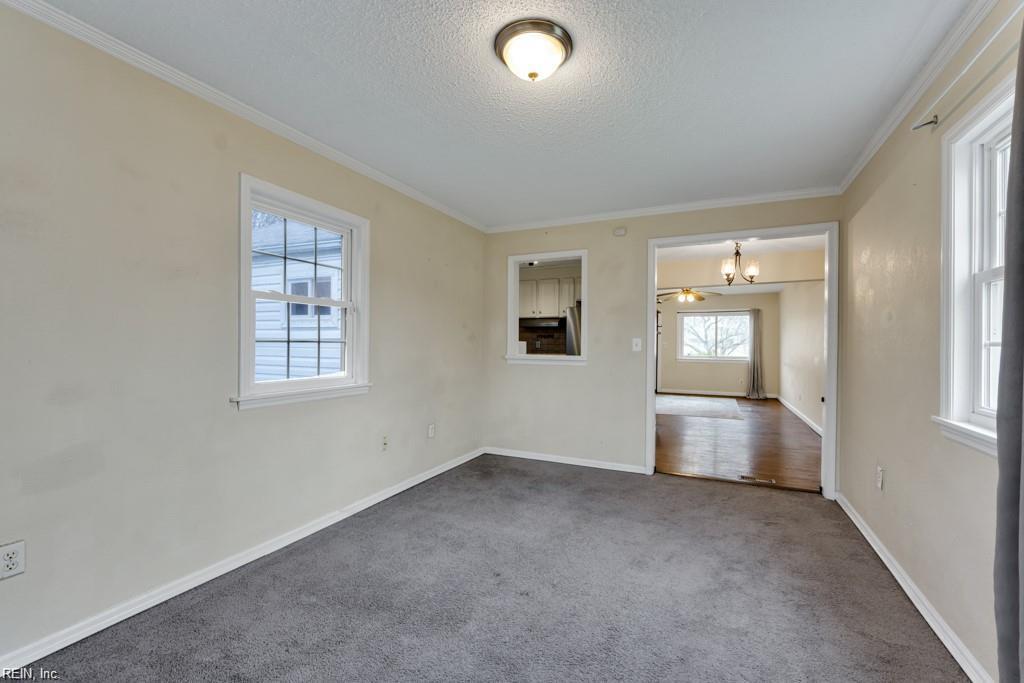 3529 Thurston St Property Photo 16
