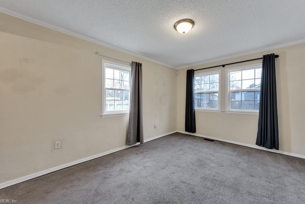 3529 Thurston St Property Photo 18