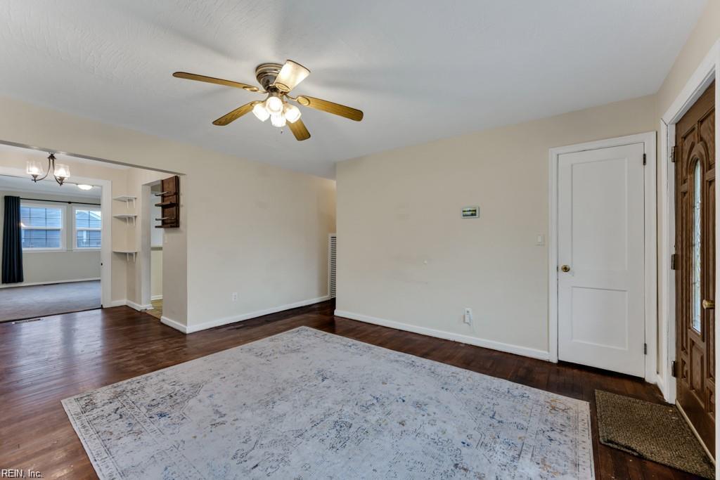 3529 Thurston St Property Photo 24