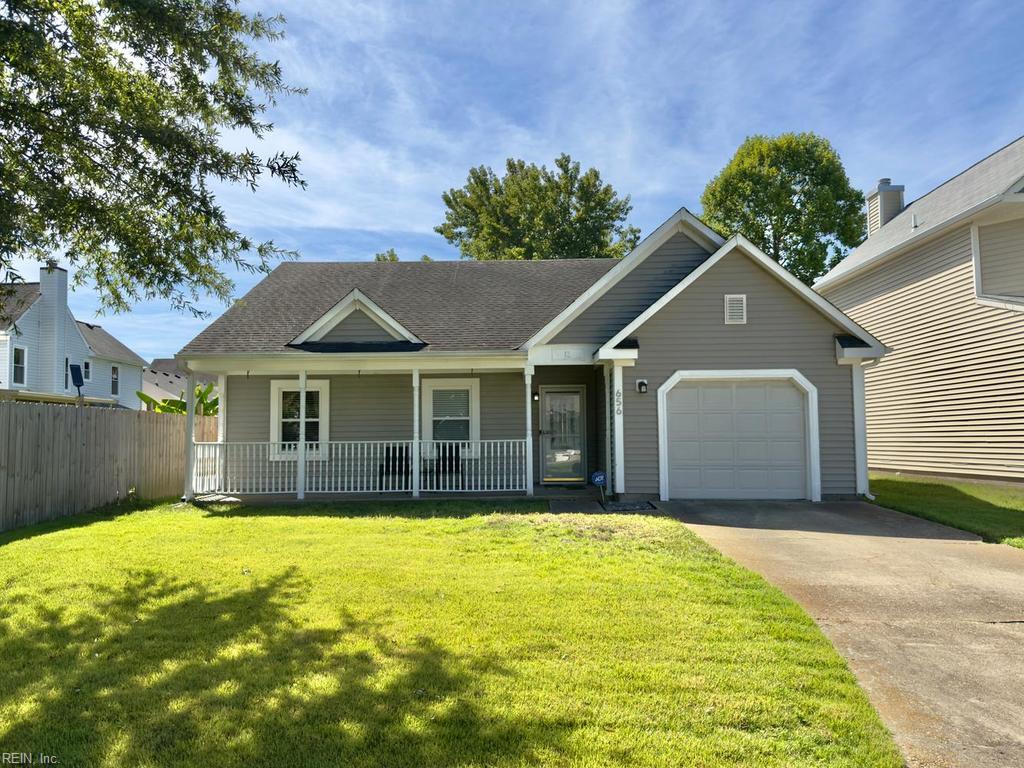 656 Bridgewater Arch Property Photo 1