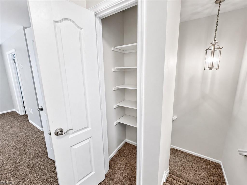 313 Holyoke Ln Property Photo 24
