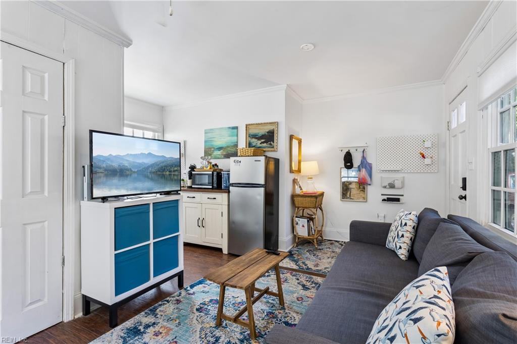 48 Hopkins St Property Photo 33