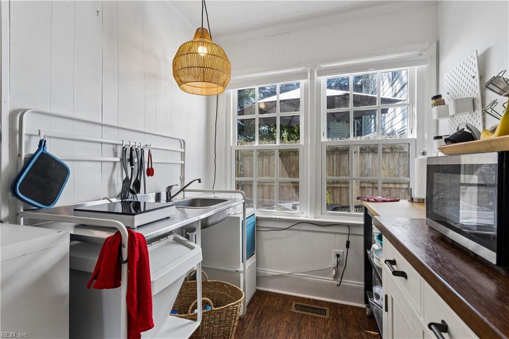 48 Hopkins St Property Photo 35