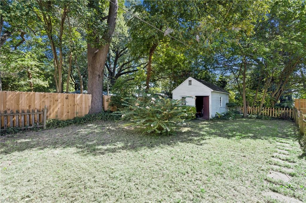 48 Hopkins St Property Photo 45