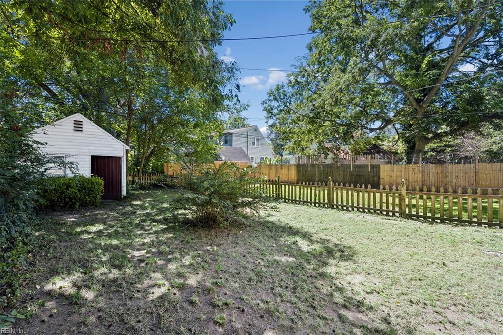 48 Hopkins St Property Photo 46