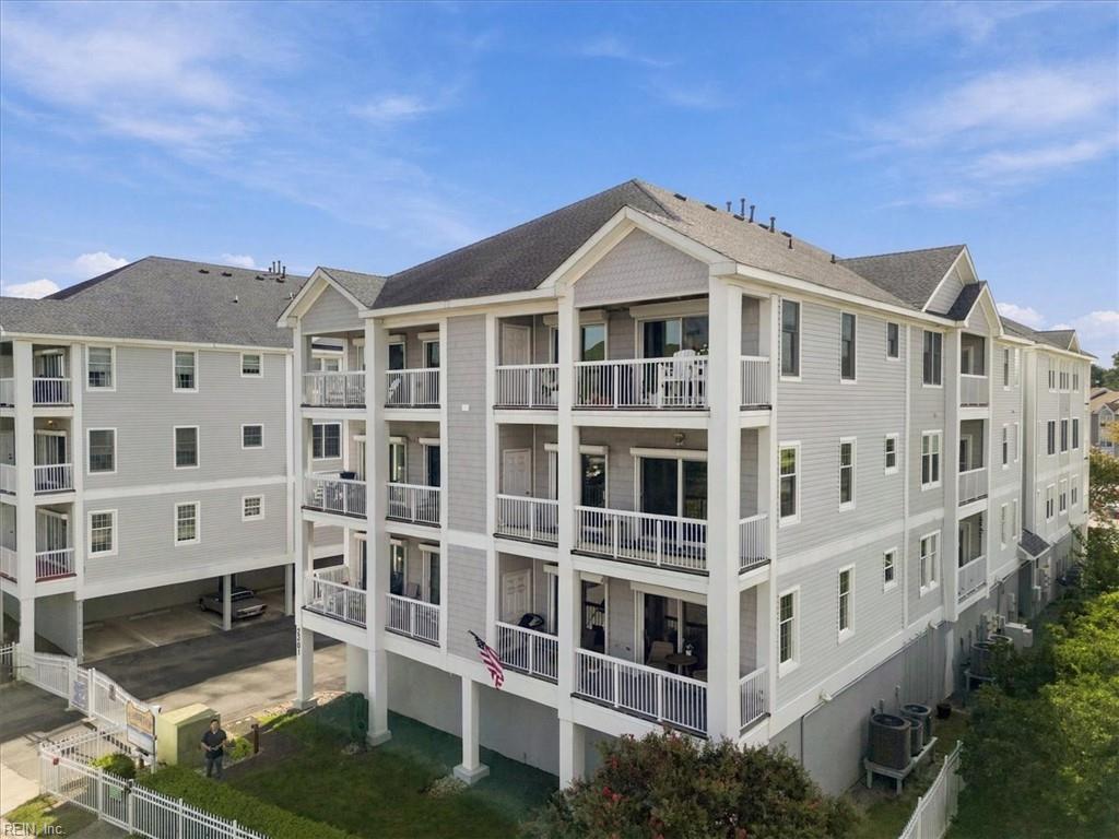 2301 Page Harbor Landing Unit 205 Lndg Property Photo 2
