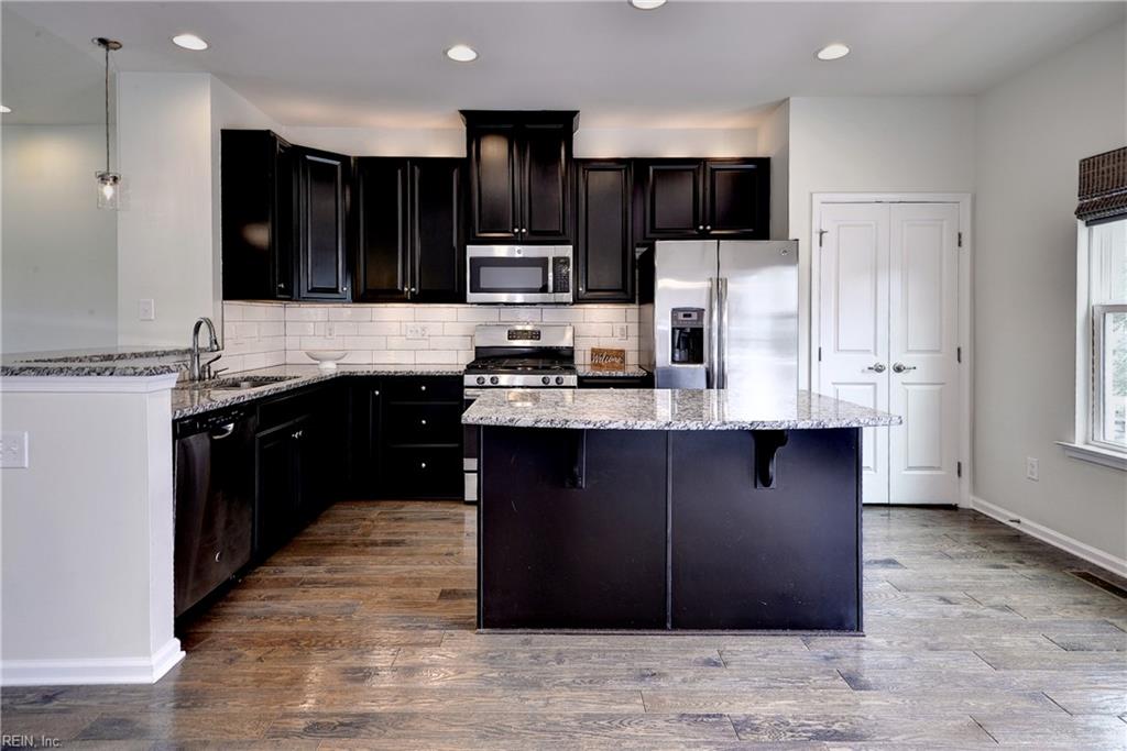 7524 Tealight Way Property Photo 6