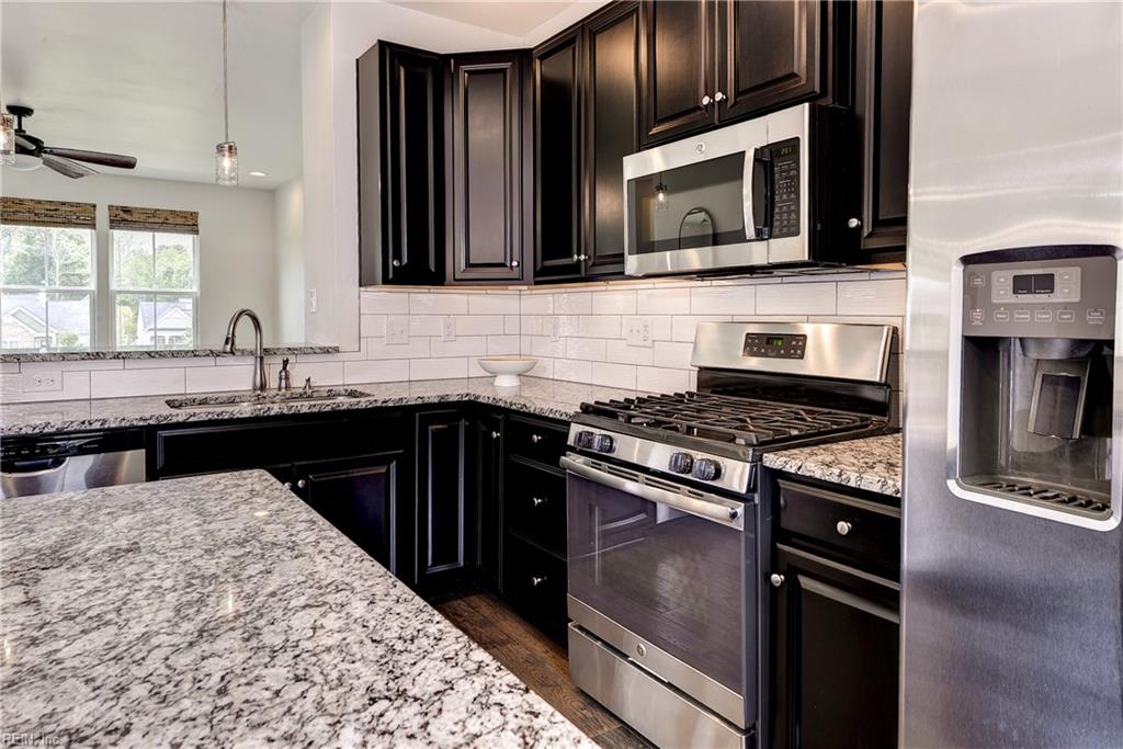 7524 Tealight Way Property Photo 8