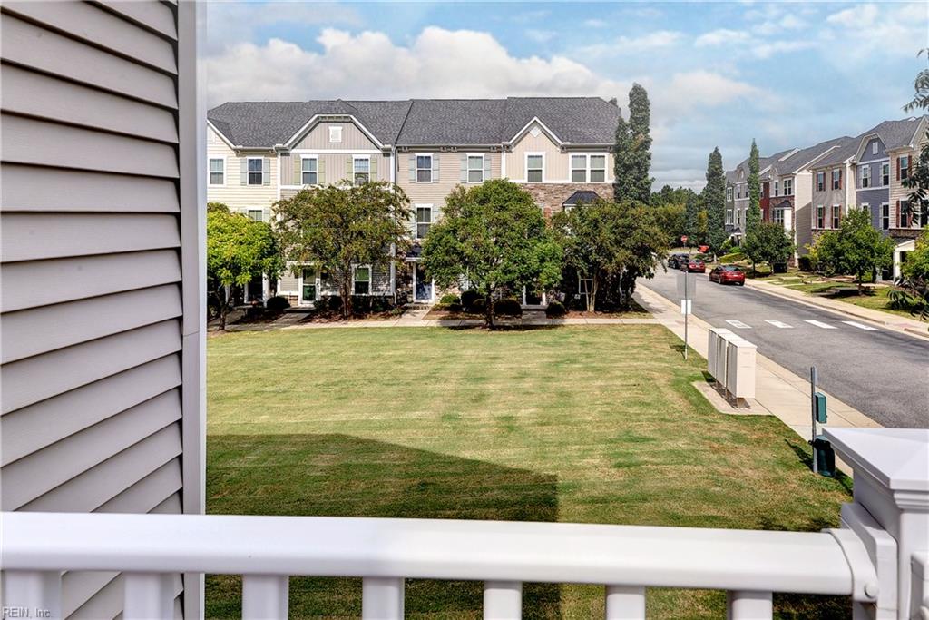 7524 Tealight Way Property Photo 16