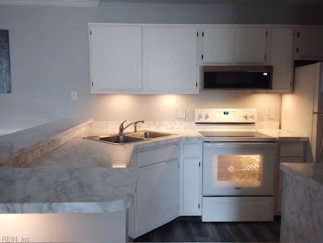 100 Windsor Ln Property Photo 7