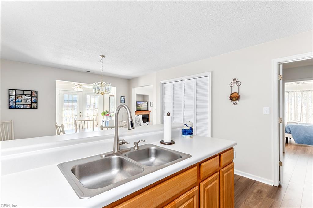 2104 Westgate Cir Property Photo 19