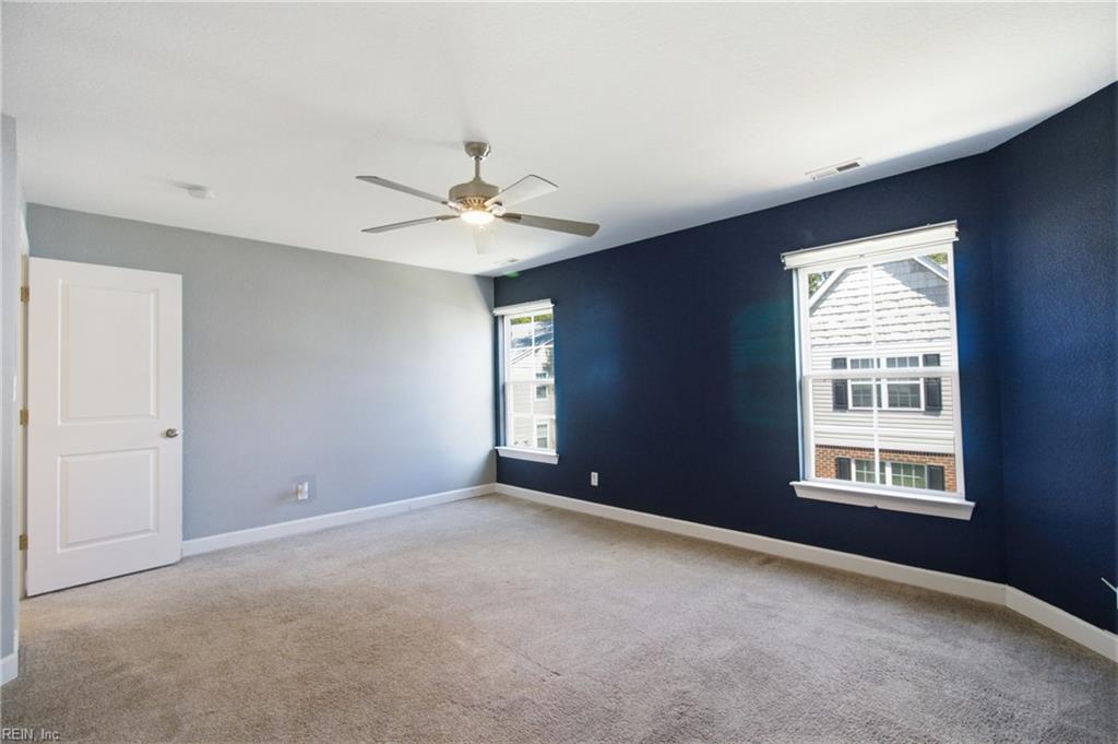 2429 Fieldsway Dr Property Photo 21