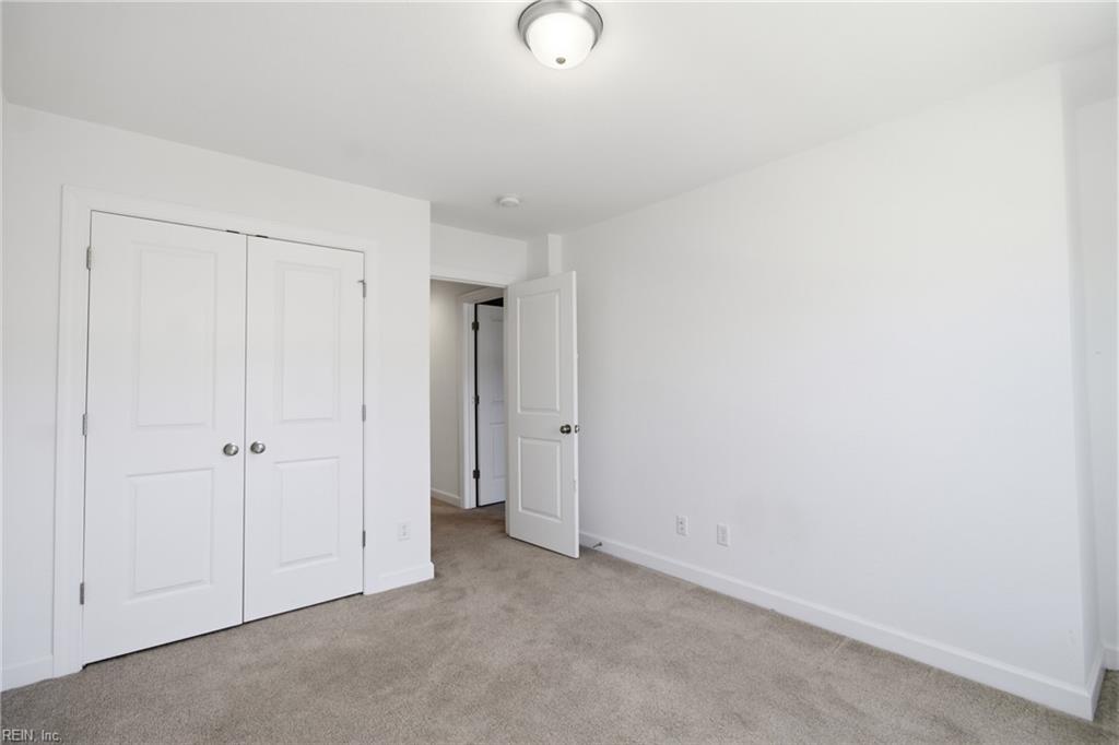 2429 Fieldsway Dr Property Photo 31