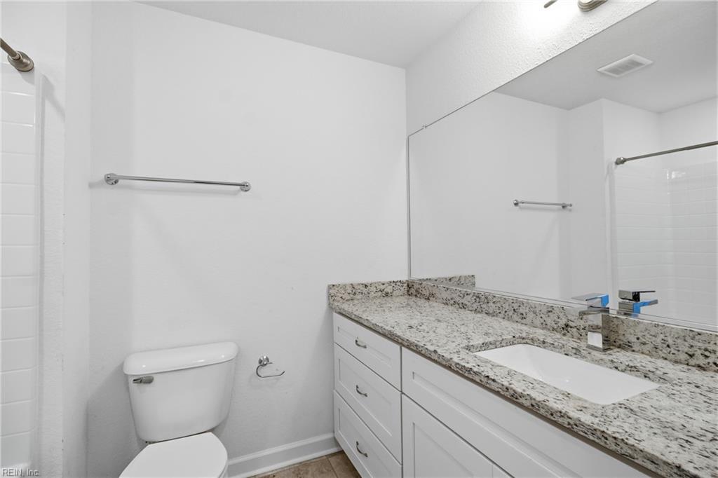 2429 Fieldsway Dr Property Photo 32