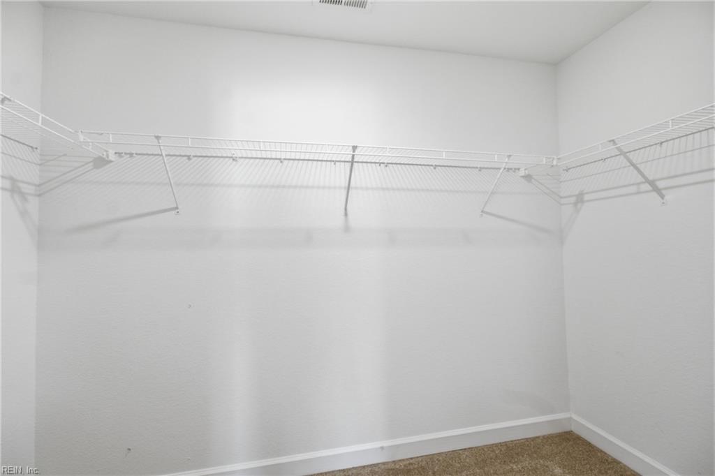 2429 Fieldsway Dr Property Photo 34